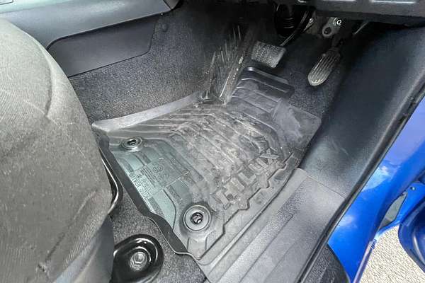 2022 Toyota Hilux SR5 GUN126R 4X4