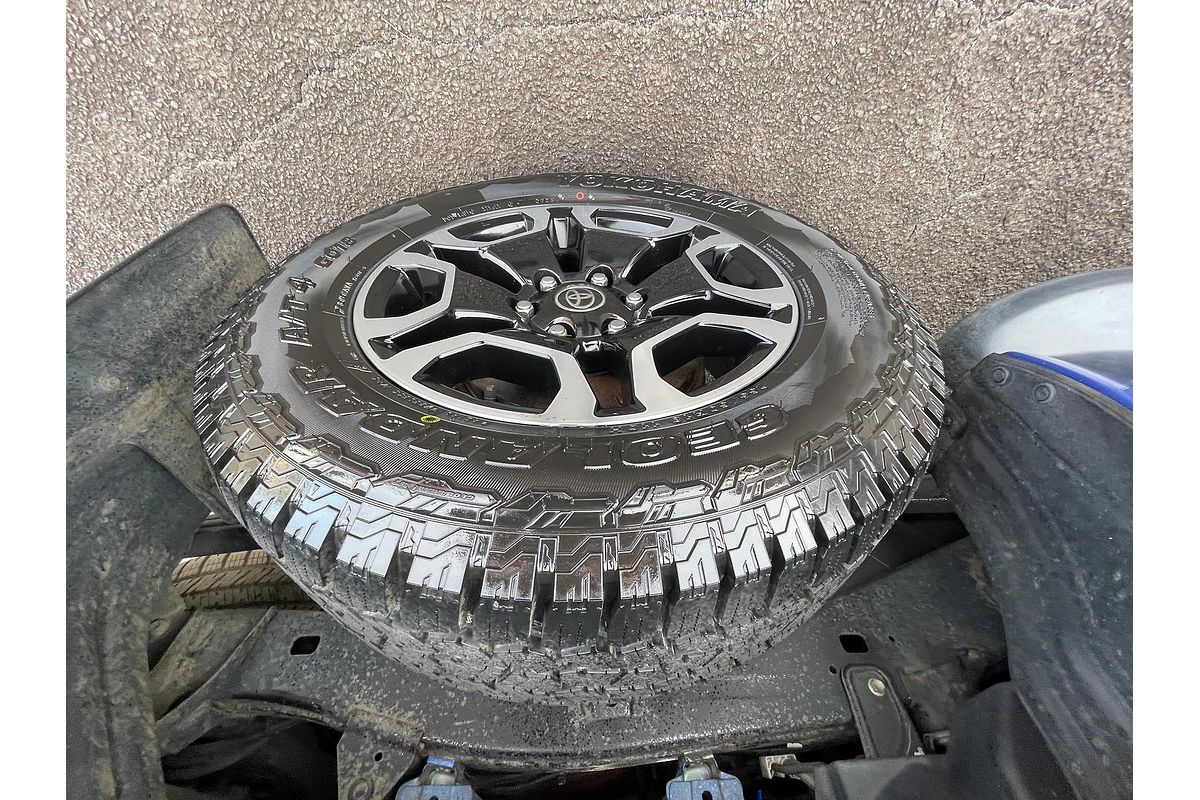 2022 Toyota Hilux SR5 GUN126R 4X4