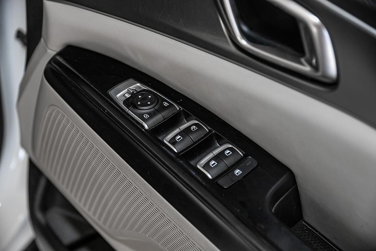 2022 Kia Carnival S KA4