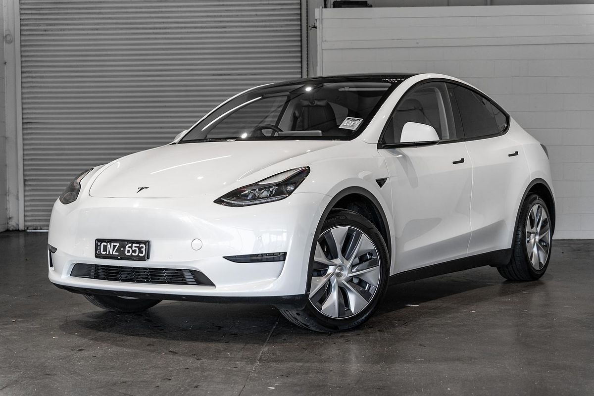 2023 Tesla Model Y Rear-Wheel Drive