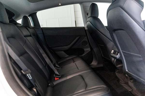 2023 Tesla Model Y Rear-Wheel Drive