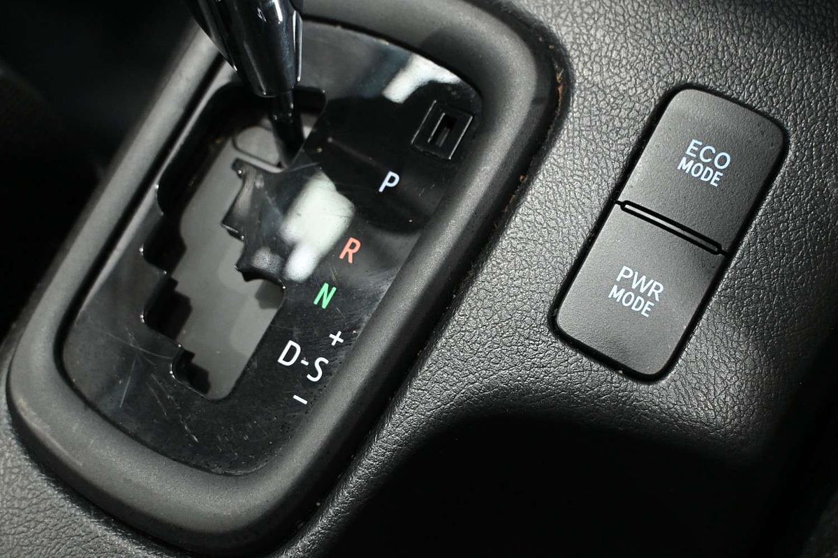 2022 Toyota Hilux Workmate TGN121R Rear Wheel Drive