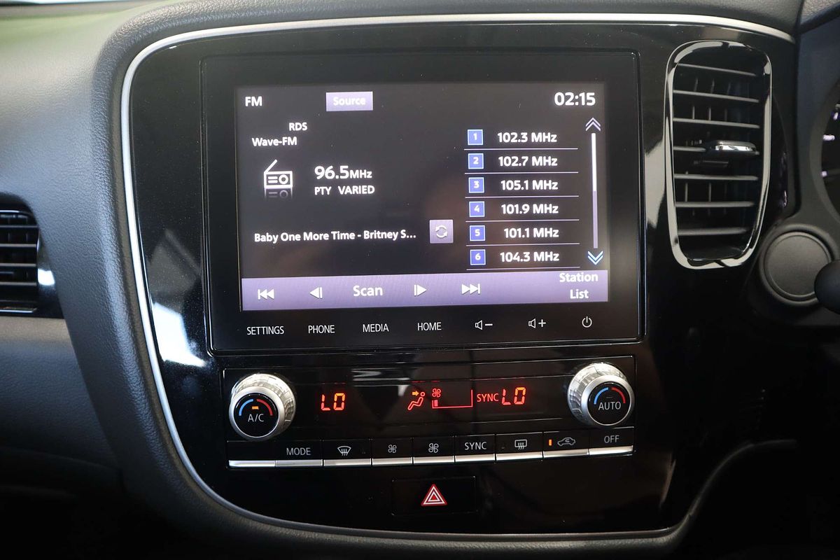 2021 Mitsubishi Outlander ES ZM