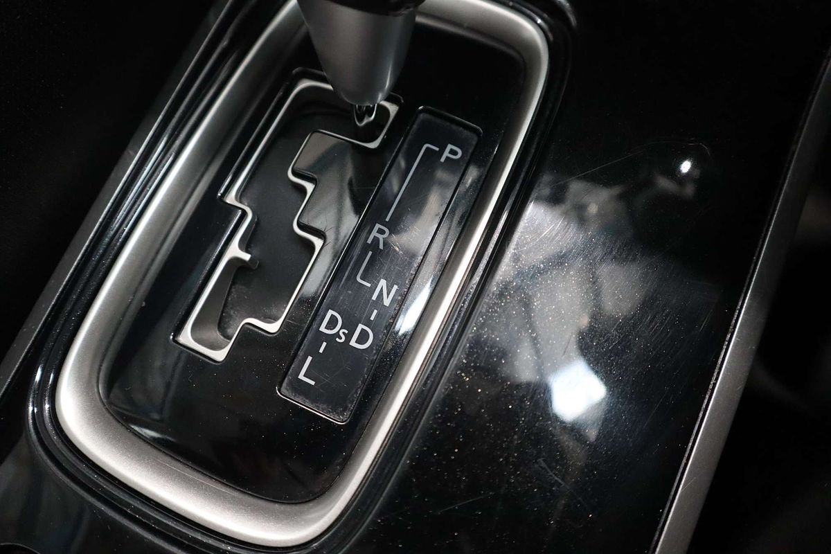2021 Mitsubishi Outlander ES ZM