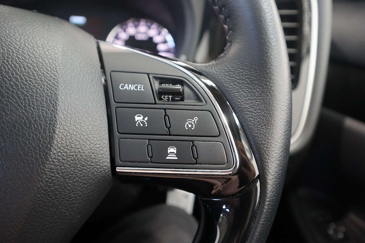 2021 Mitsubishi Outlander ES ZM