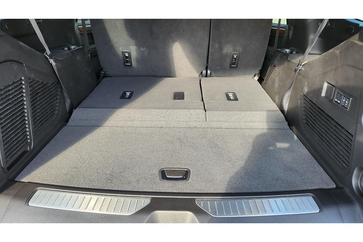 2025 GMC Yukon Denali T1