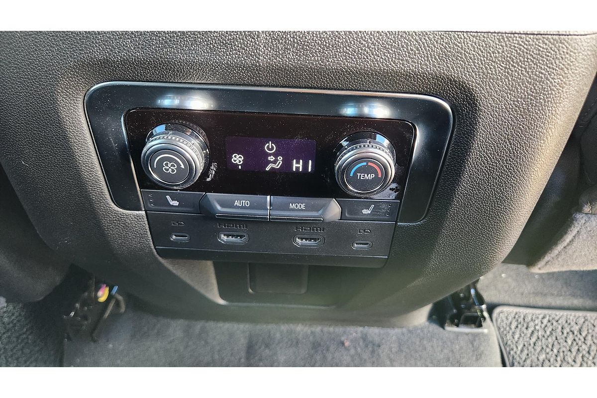 2025 GMC Yukon Denali T1