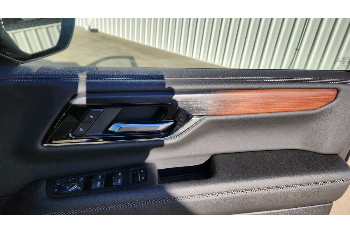 2025 GMC Yukon Denali T1