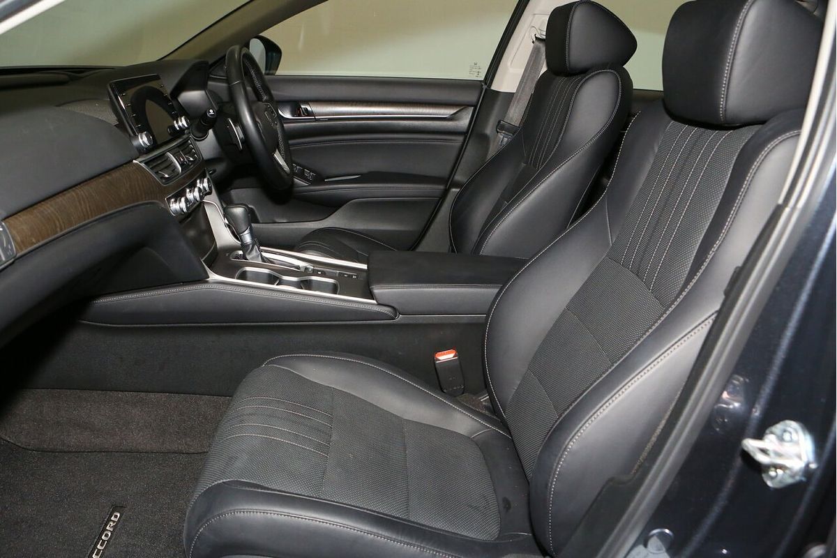 2022 Honda Accord VTi-LX 10th Gen