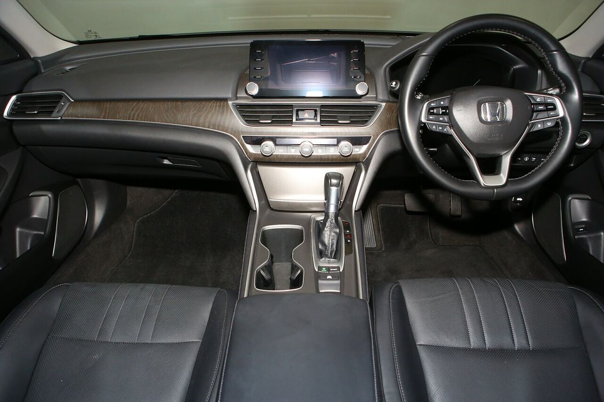 2022 Honda Accord VTi-LX 10th Gen
