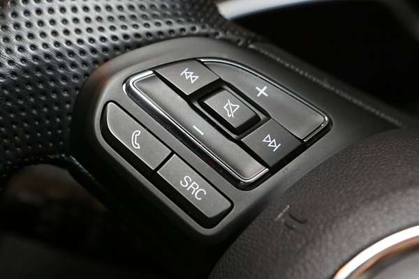 2024 MG ZS Excite AZS1