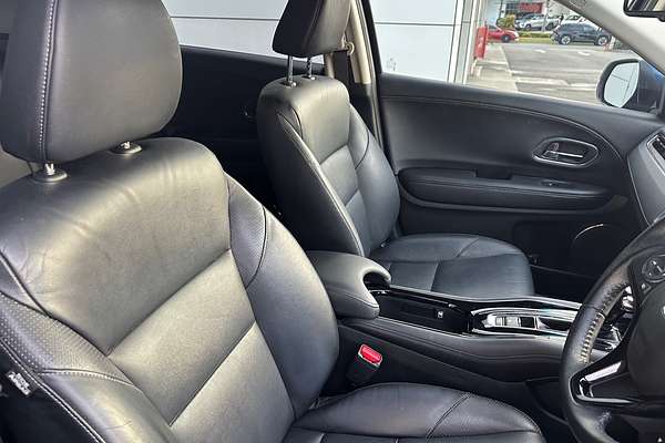 2016 Honda HR-V VTi-L