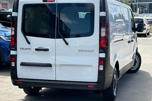 2024 Renault Trafic Premium X82 SWB