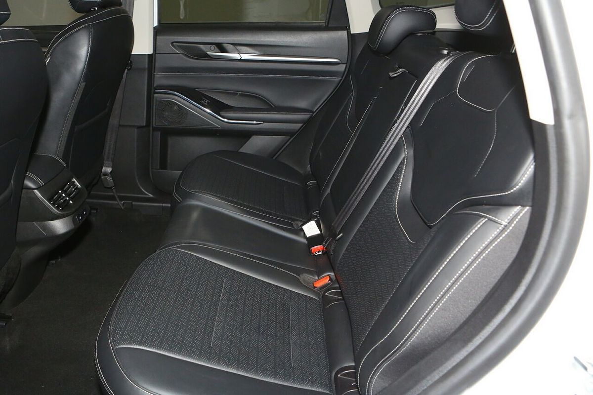 2021 GWM H6 Ultra B01