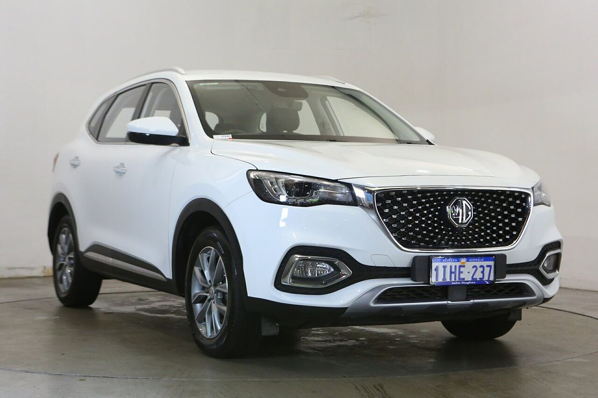 2024 MG HS Vibe SAS23