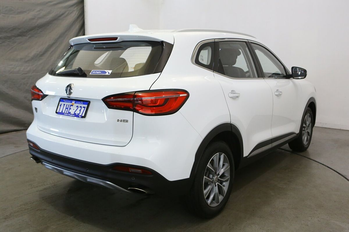 2024 MG HS Vibe SAS23