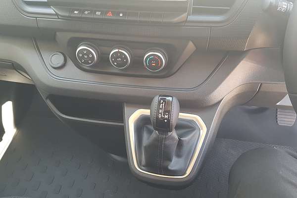 2023 Renault Trafic Pro X82 LWB