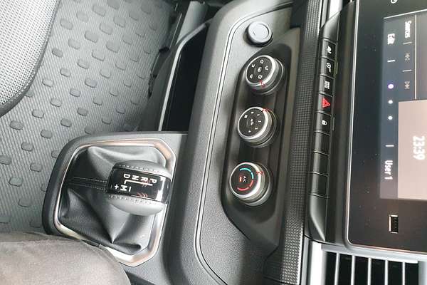 2024 Renault Trafic Premium X82 SWB