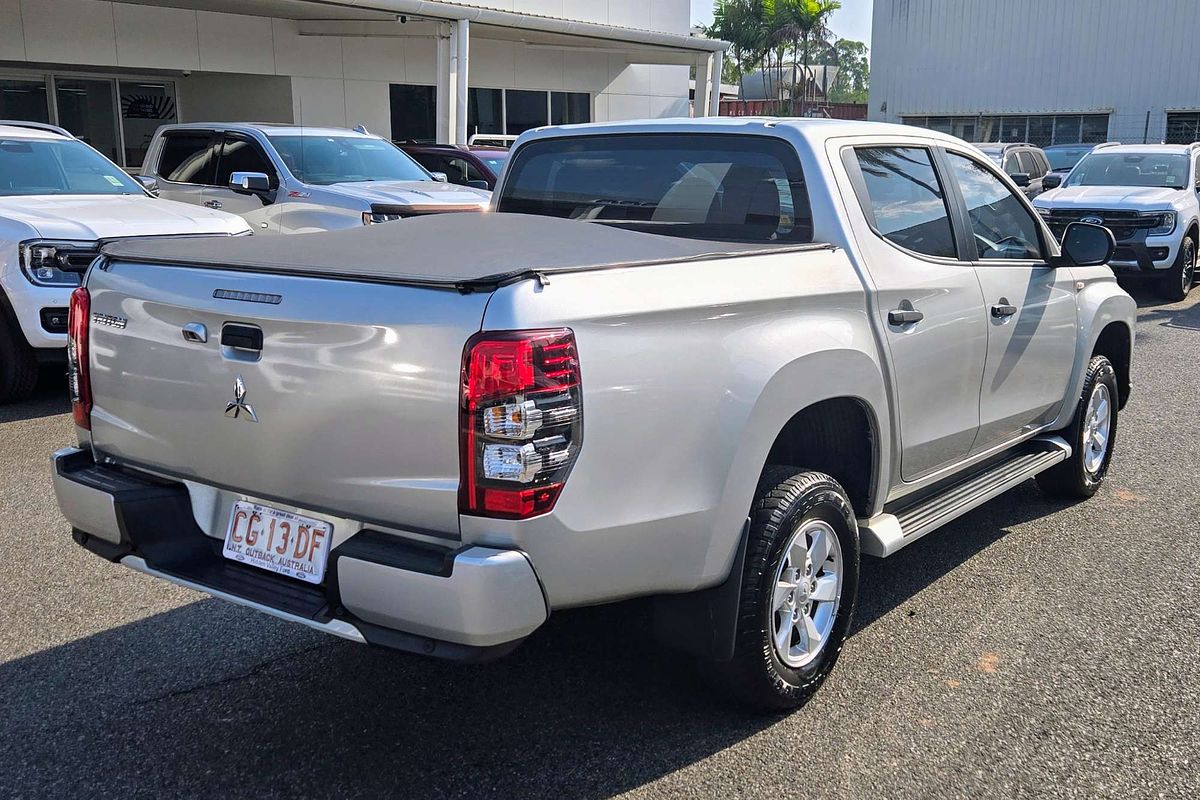 2022 Mitsubishi Triton GLX+ MR 4X4
