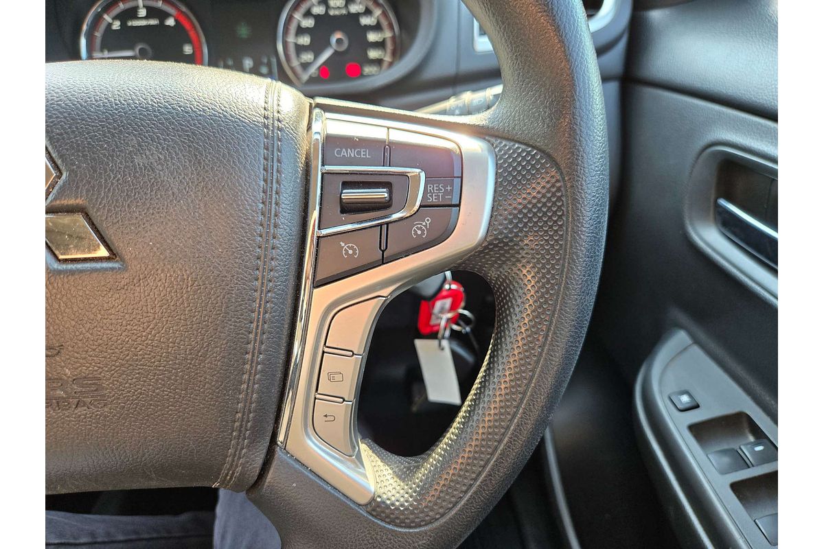 2022 Mitsubishi Triton GLX+ MR 4X4