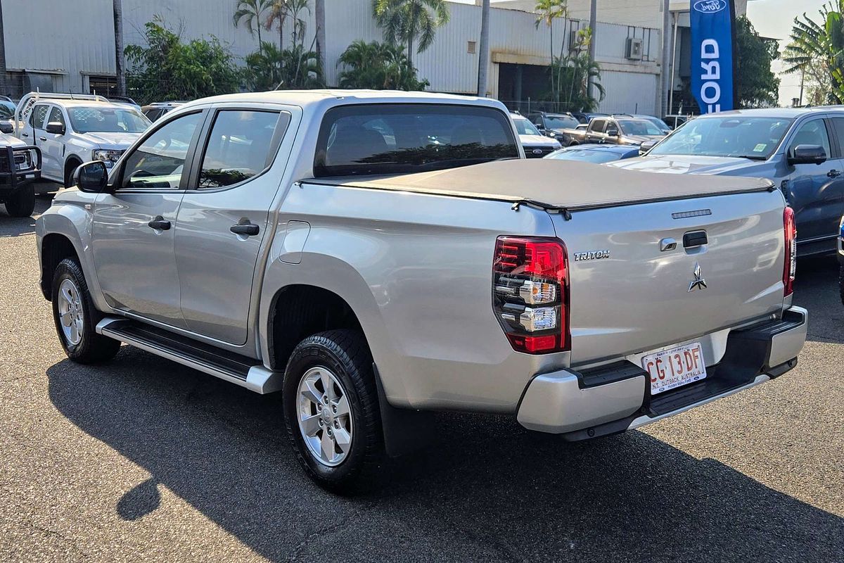 2022 Mitsubishi Triton GLX+ MR 4X4