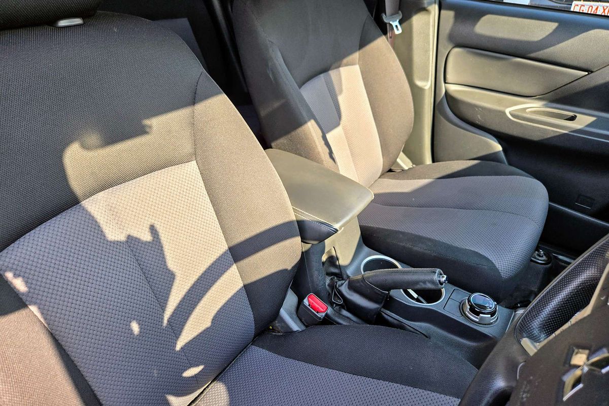 2022 Mitsubishi Triton GLX+ MR 4X4