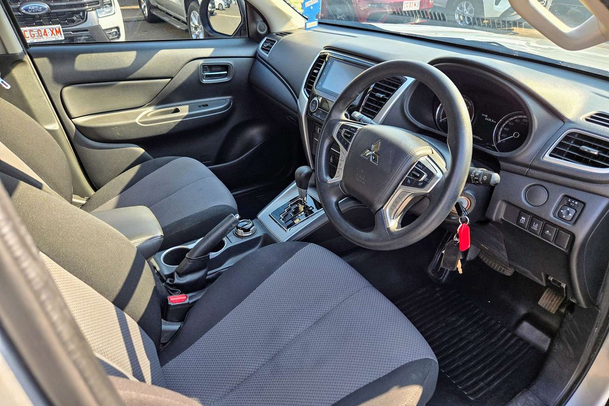 2022 Mitsubishi Triton GLX+ MR 4X4