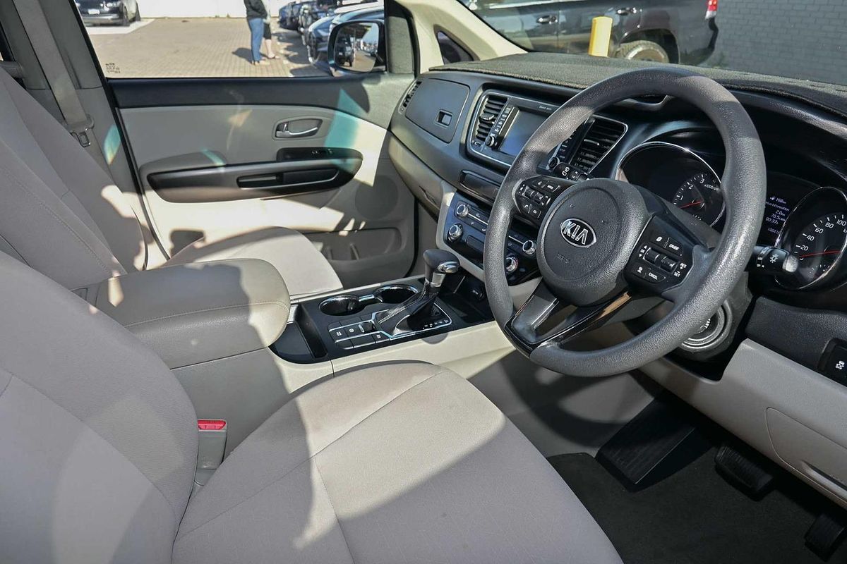 2018 Kia Carnival S YP