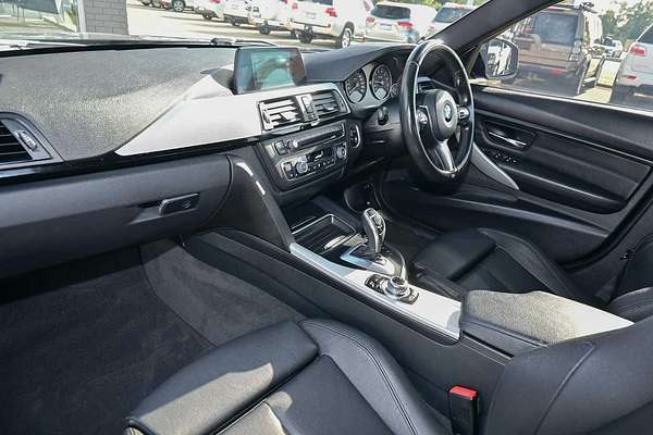 2015 BMW 3 Series 320i M Sport F30