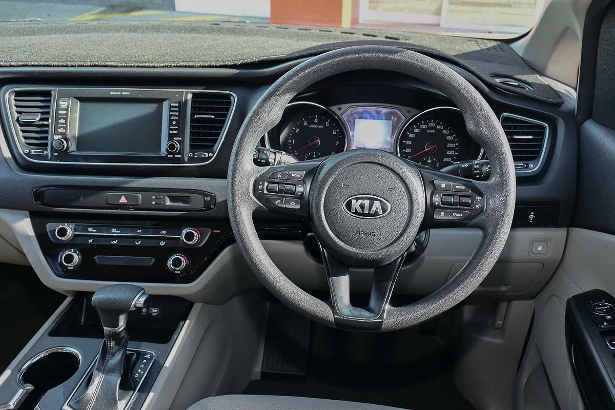 2018 Kia Carnival S YP