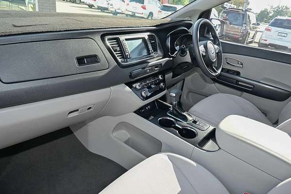 2018 Kia Carnival S YP