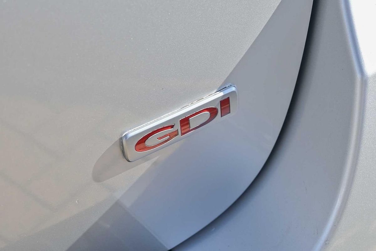 2018 Kia Carnival S YP