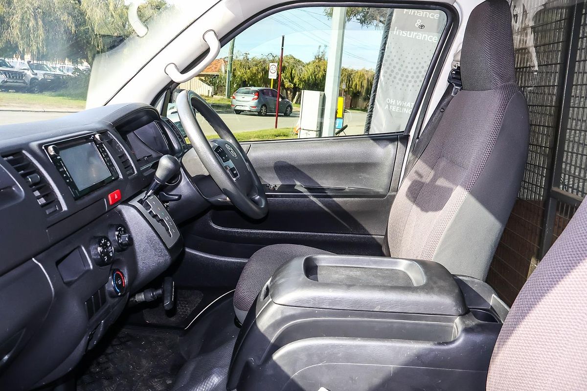 2018 Toyota Hiace KDH201R LWB