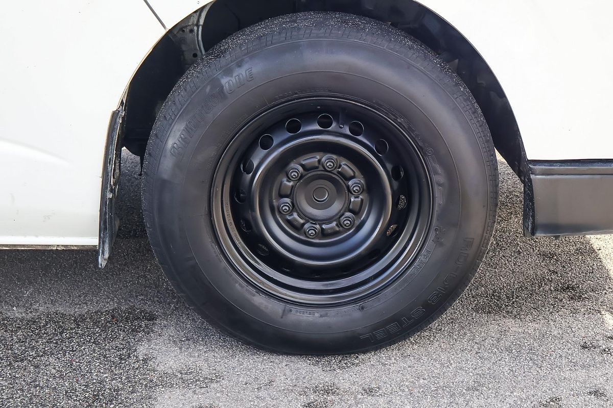 2018 Toyota Hiace KDH201R LWB