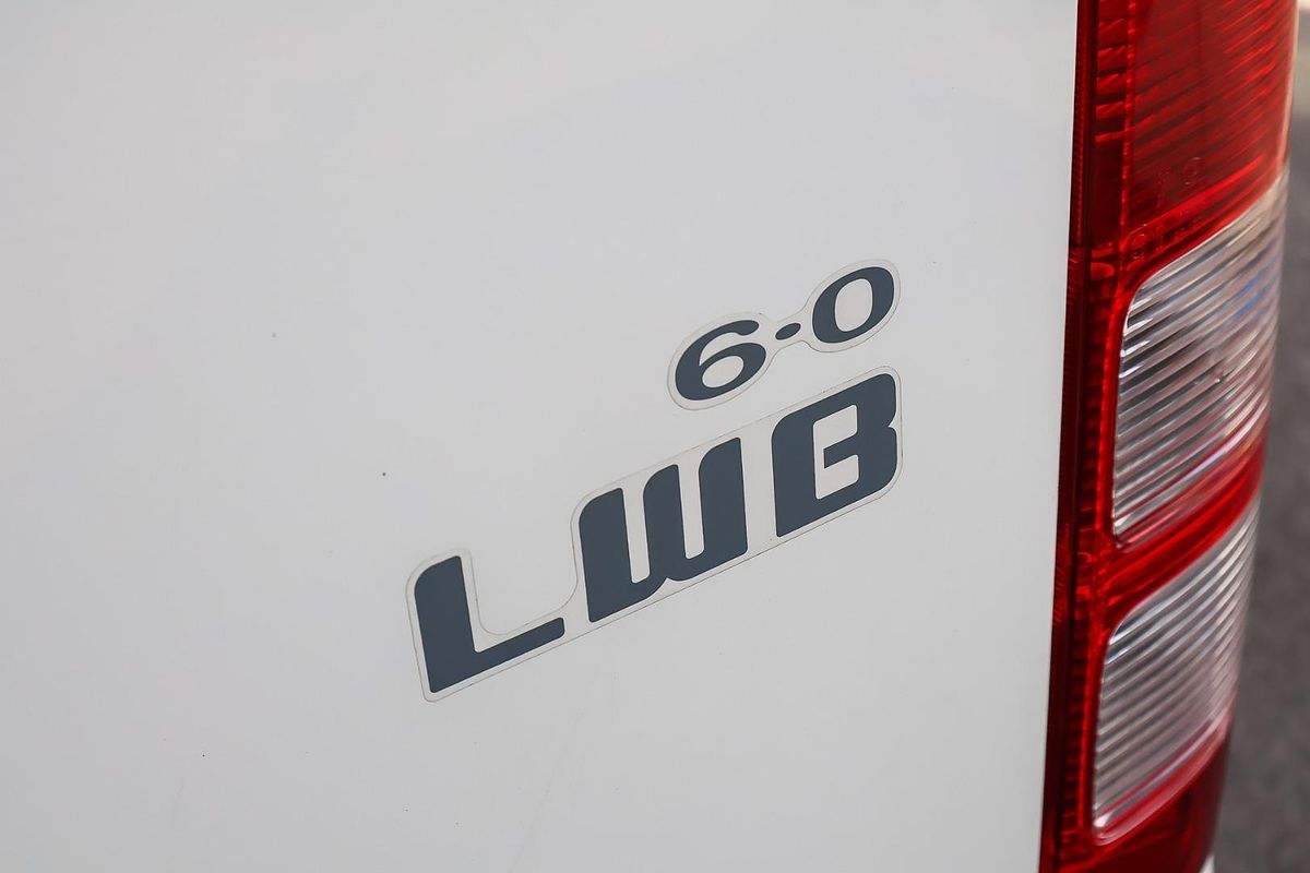 2018 Toyota Hiace KDH201R LWB