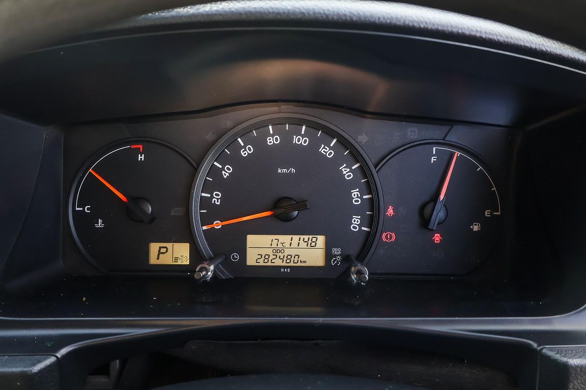 2018 Toyota Hiace KDH201R LWB