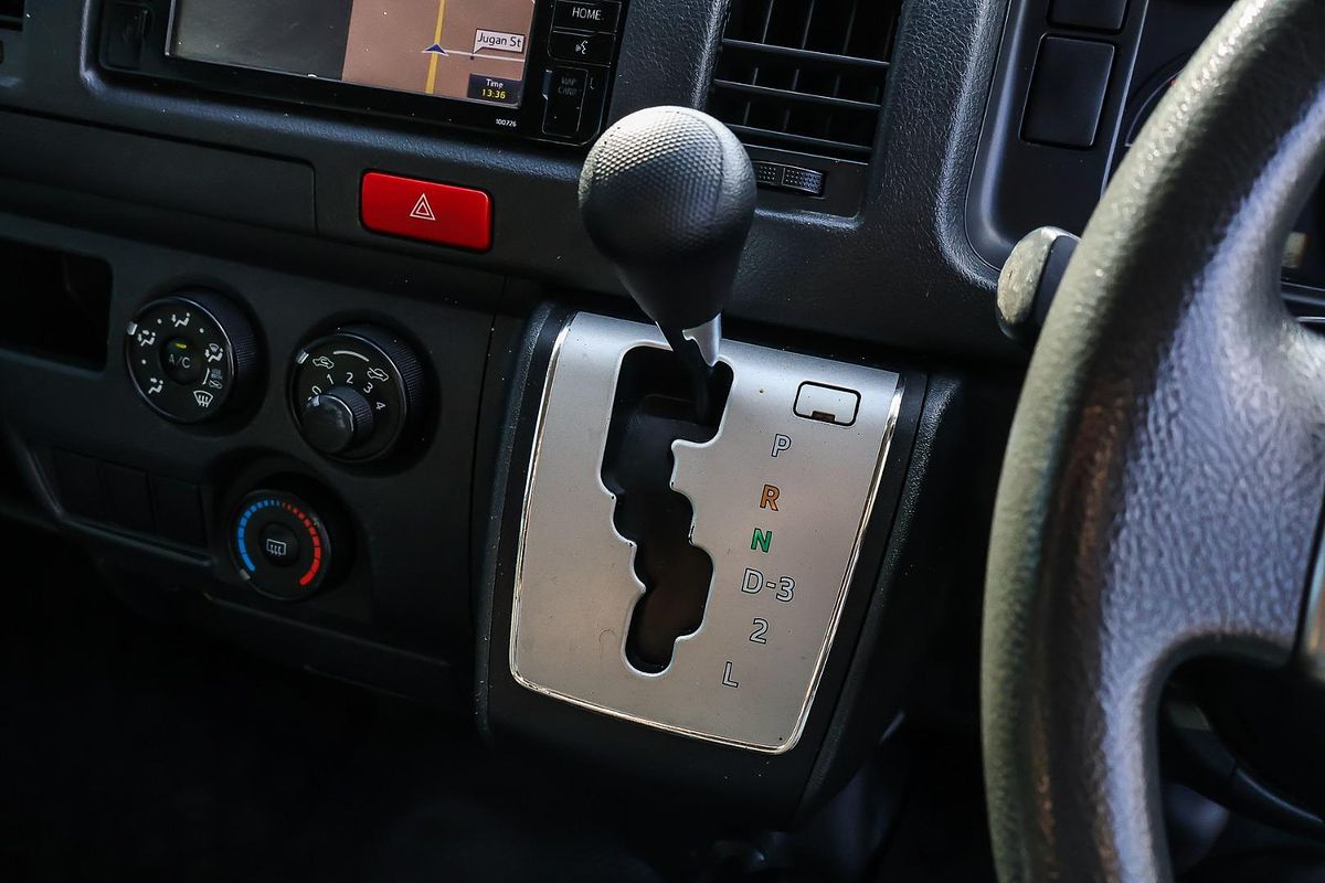 2018 Toyota Hiace KDH201R LWB