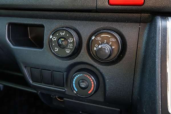 2018 Toyota Hiace KDH201R LWB