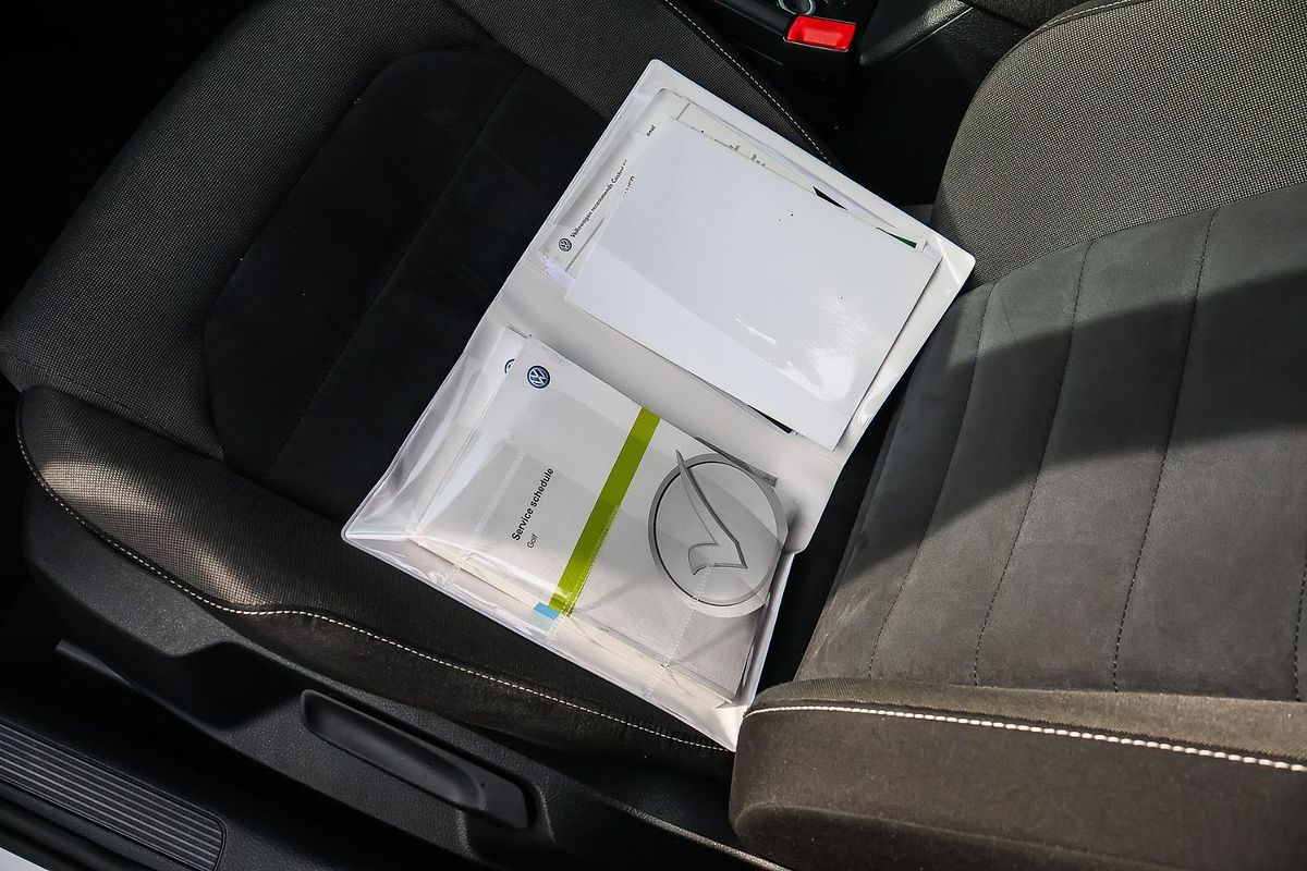 2013 Volkswagen Golf 110TDI Highline 7