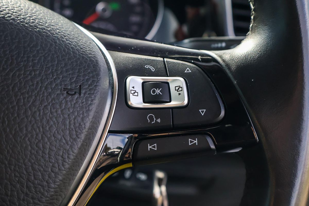 2013 Volkswagen Golf 110TDI Highline 7