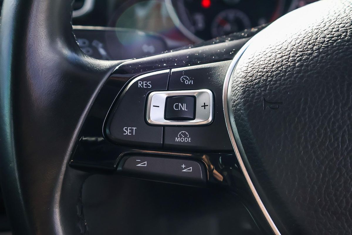 2013 Volkswagen Golf 110TDI Highline 7