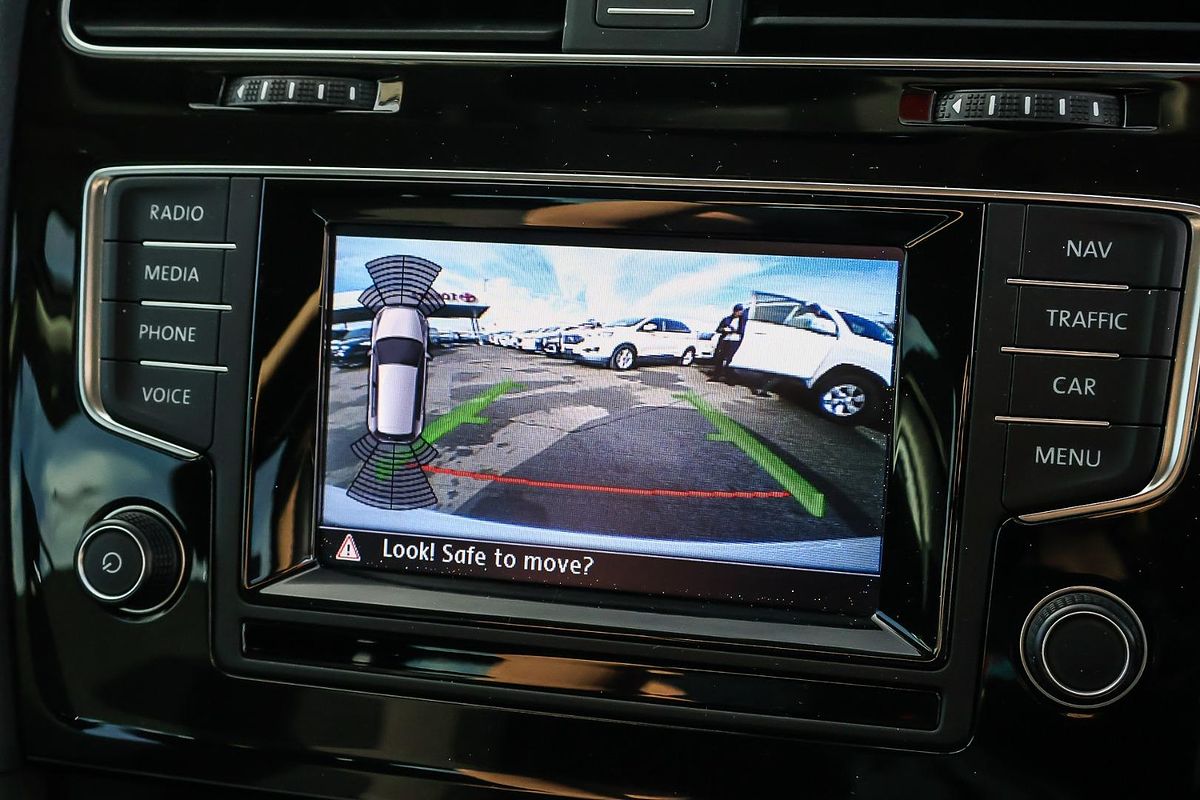2013 Volkswagen Golf 110TDI Highline 7