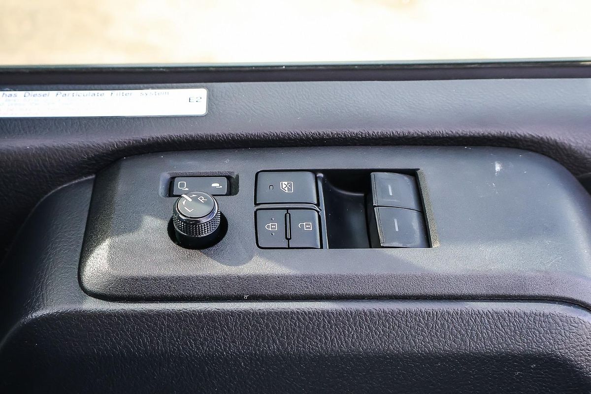 2019 Toyota Hiace GDH300R LWB