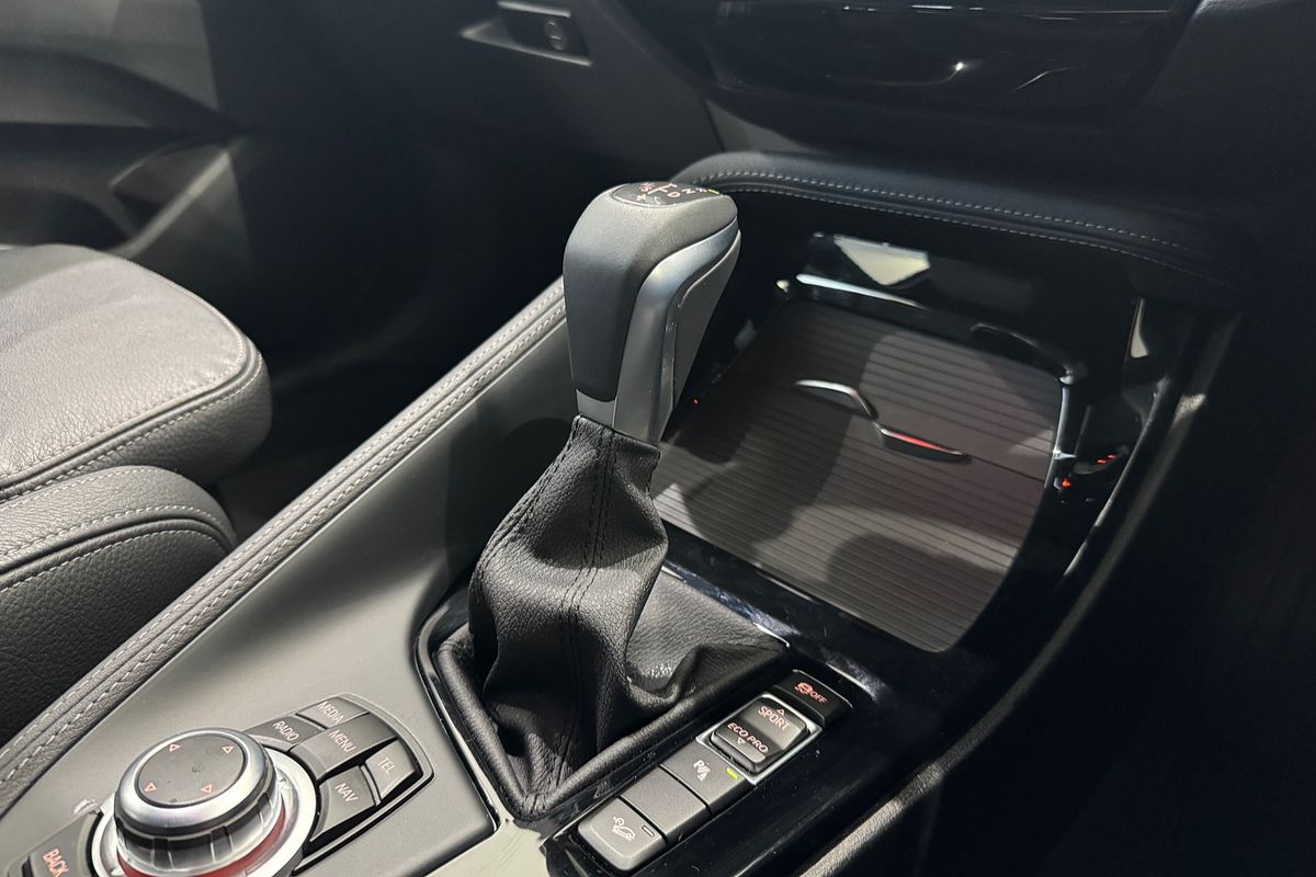 2016 BMW X1 xDrive20d F48