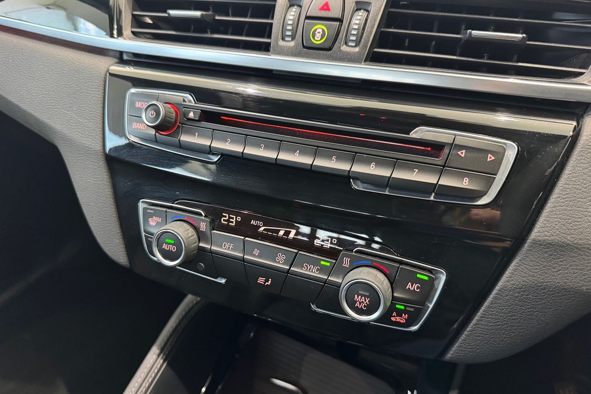 2016 BMW X1 xDrive20d F48
