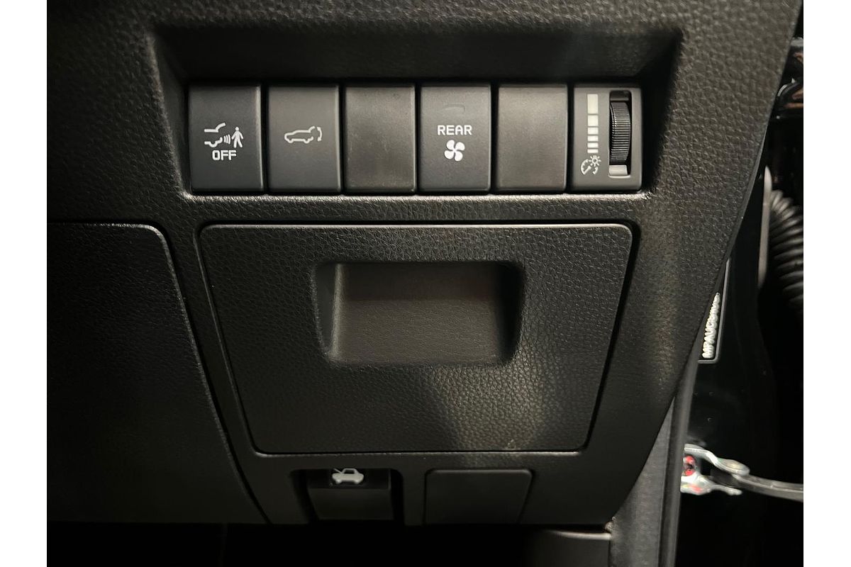 2024 Isuzu MU-X LS-U