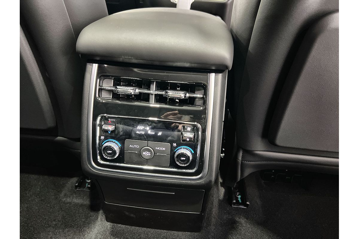 2025 GWM Tank 500 Ultra Hybrid P03