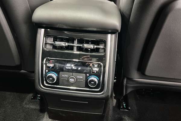 2025 GWM Tank 500 Ultra Hybrid P03