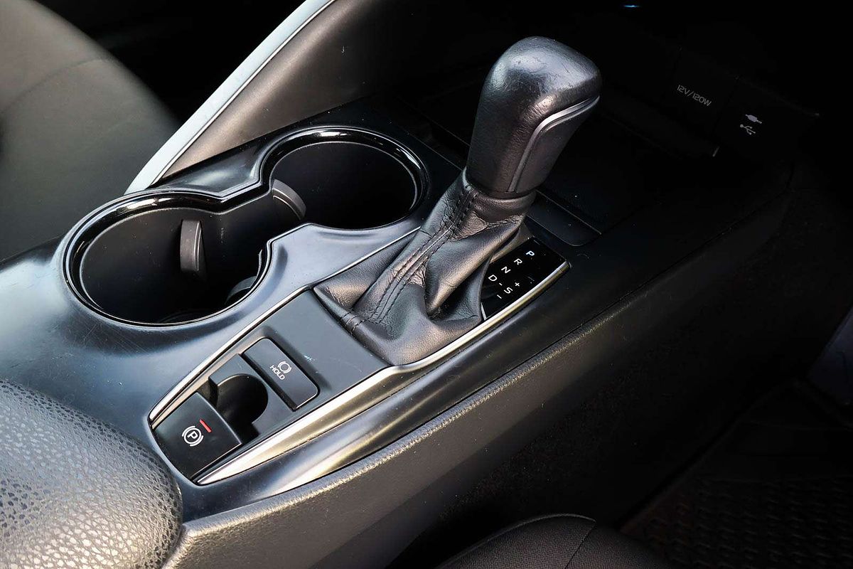 2018 Toyota Camry Ascent Sport ASV70R