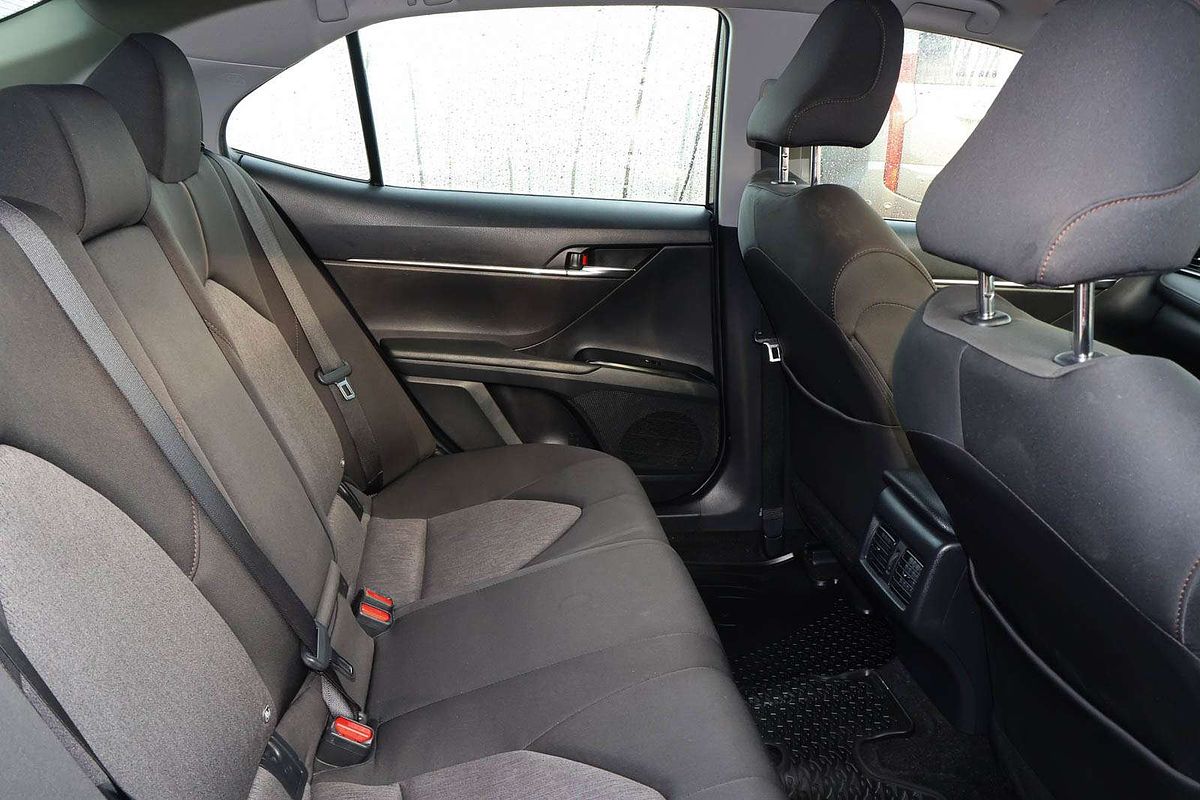 2018 Toyota Camry Ascent Sport ASV70R